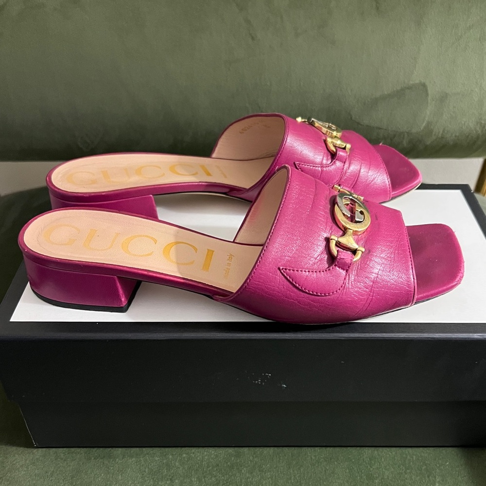 Gucci Zumi Sandals